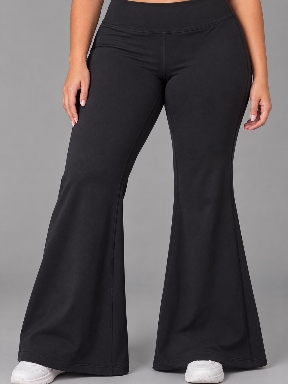 90 Degree by Reflex Women’s Black Flare Yoga Pants Size Large High Rise Stretch